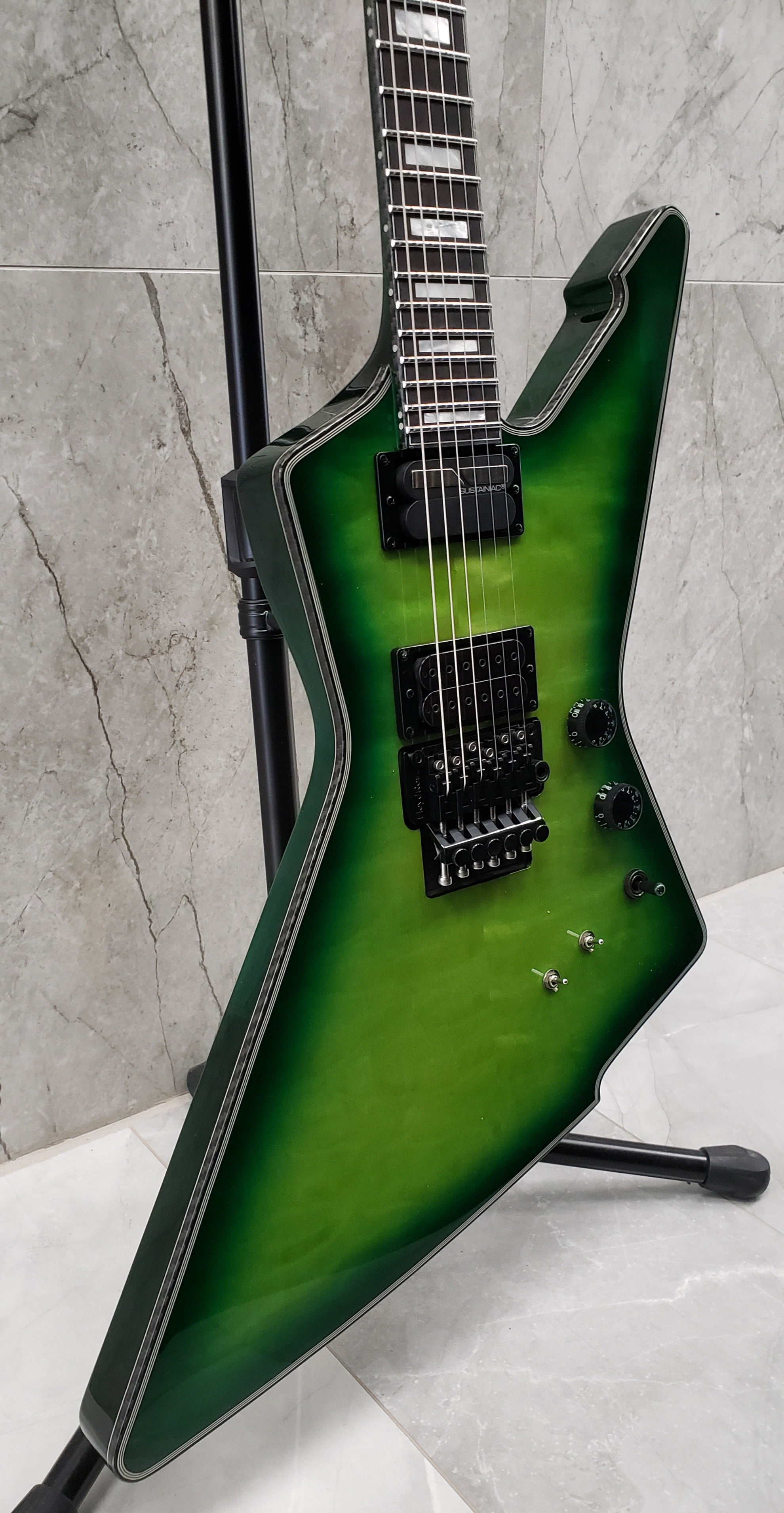 Schecter E-1 FR S Special Edition Green Burst 3255-SHC