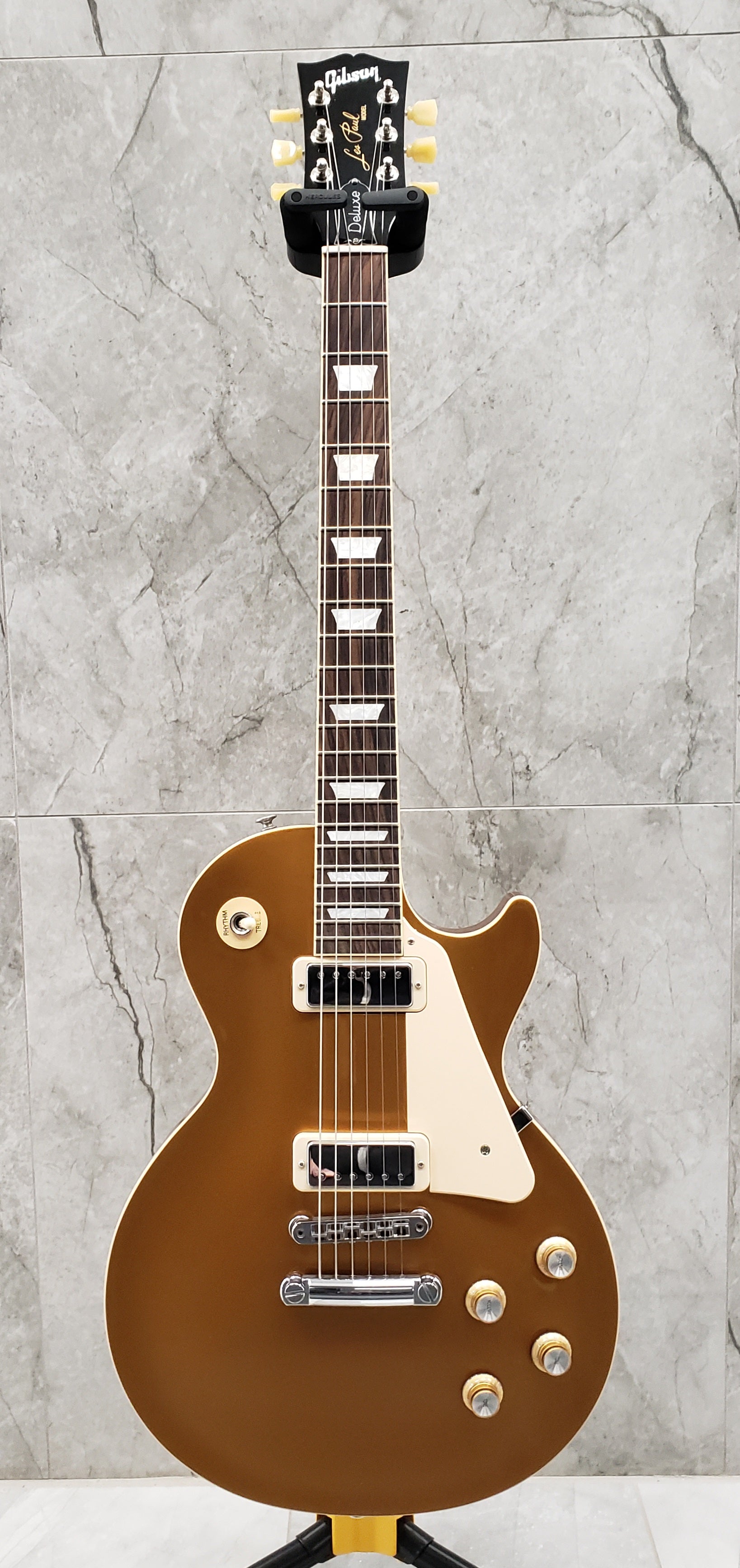 Gibson Les Paul 70s Deluxe - Gold Top LPDX00GTCH