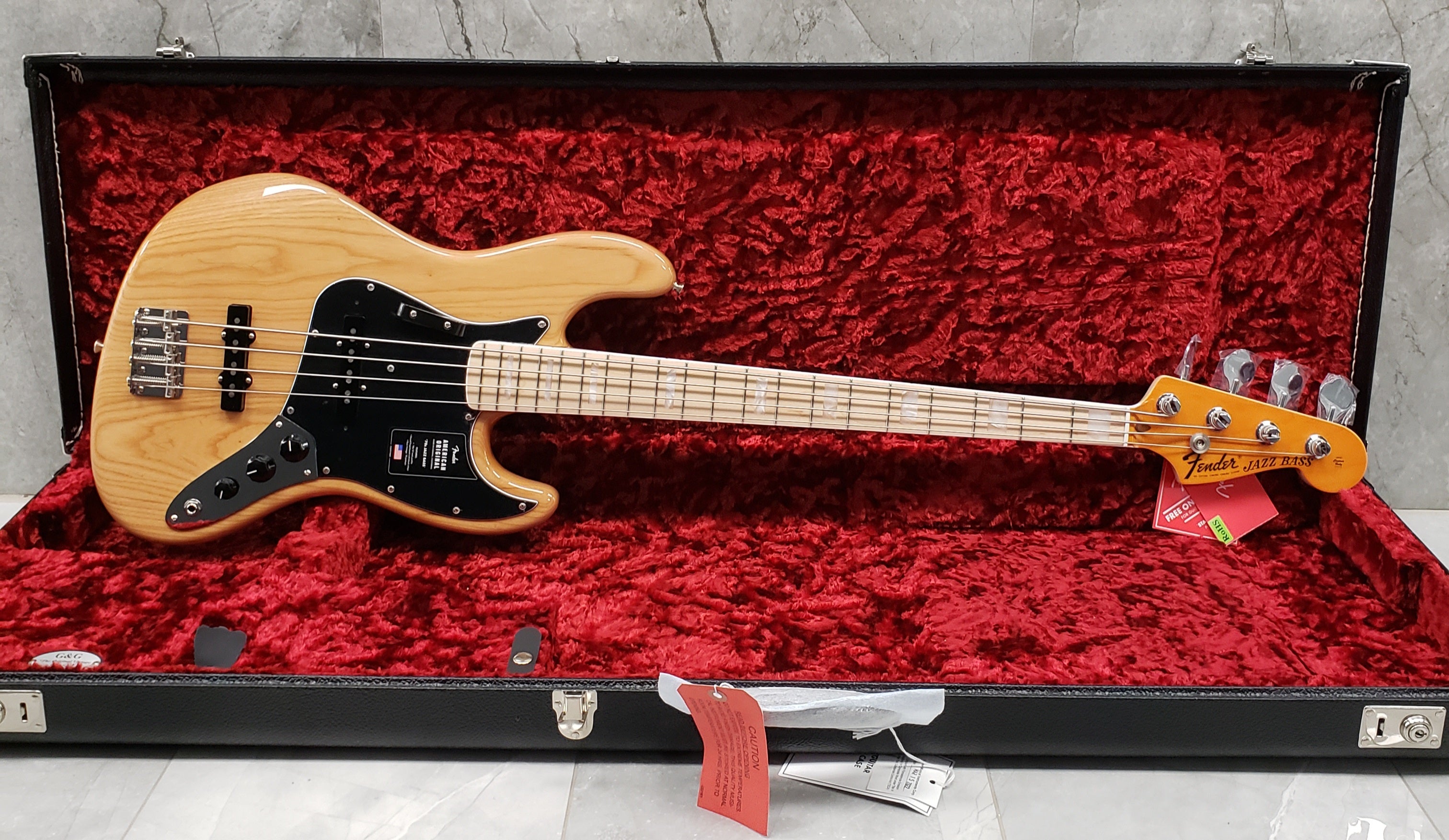 Fender American Original 70s Jazz Bass Maple Fingerboard Natural 0190142821 SERIAL NUMBER V2204558 - 9.4 LBS