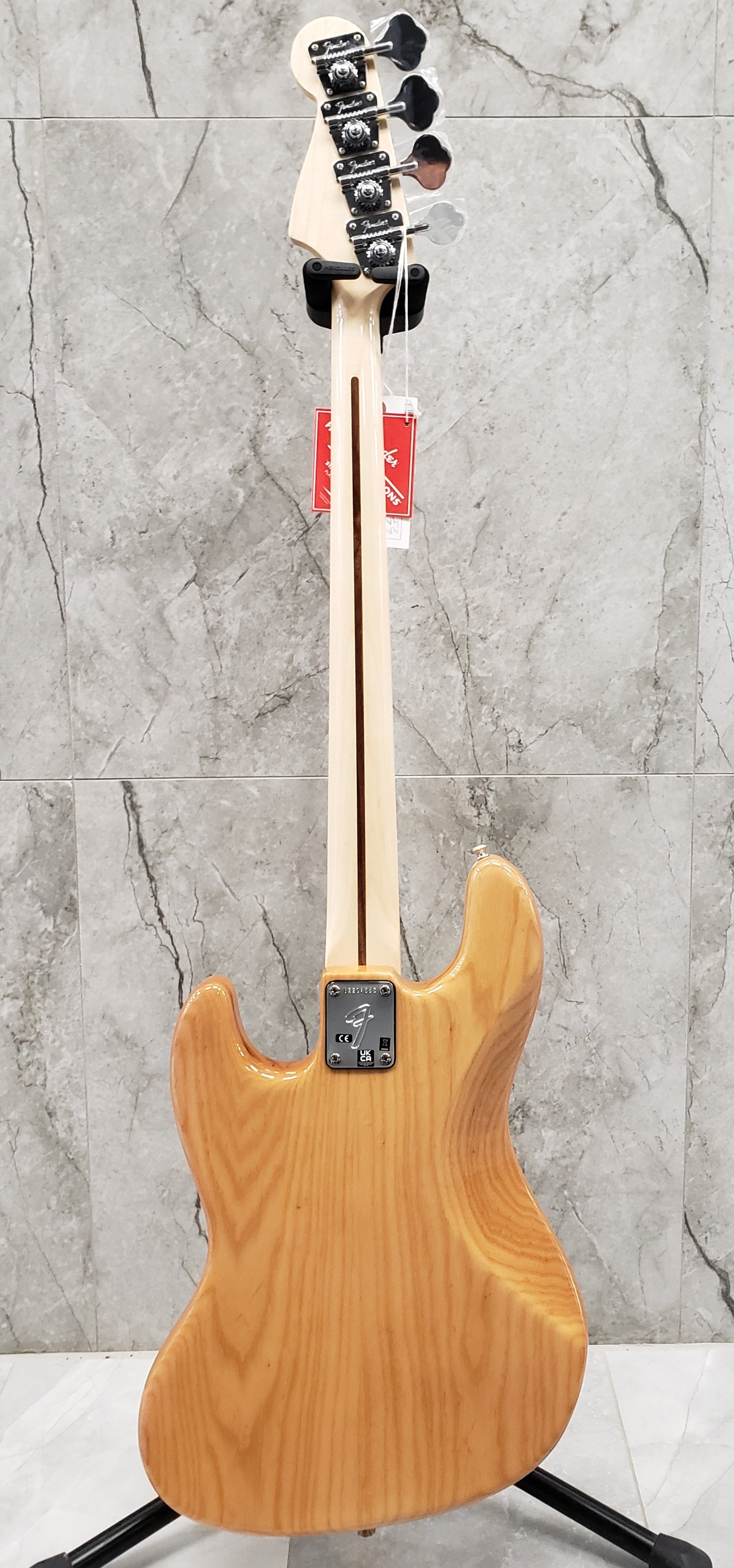 Fender American Original 70s Jazz Bass Maple Fingerboard Natural 0190142821 SERIAL NUMBER V2204558 - 9.4 LBS