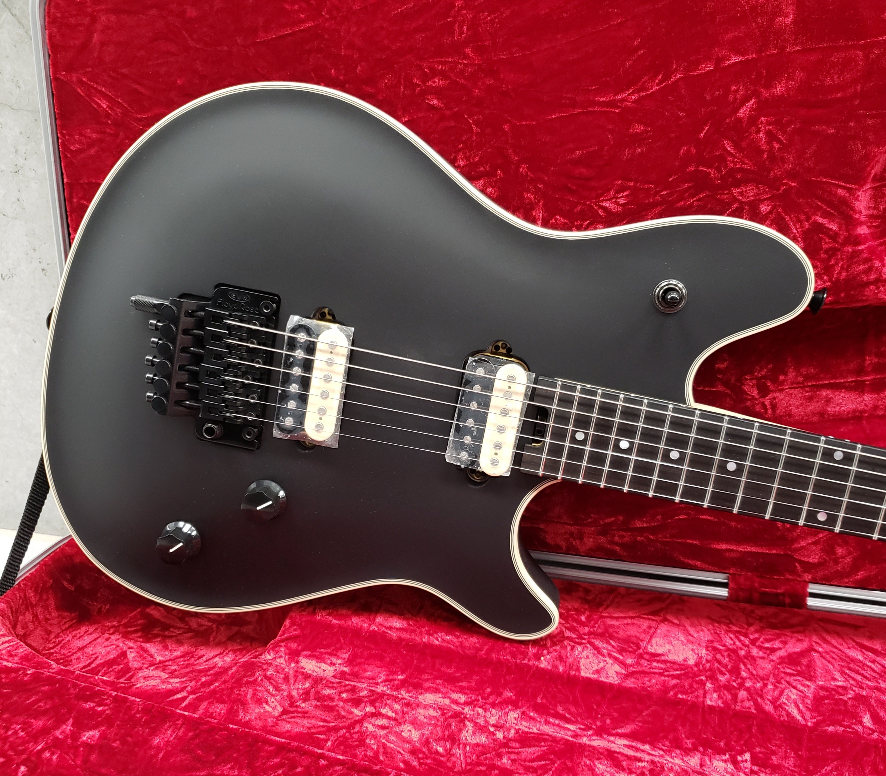 Evh wolfgang usa best sale stealth black guitar
