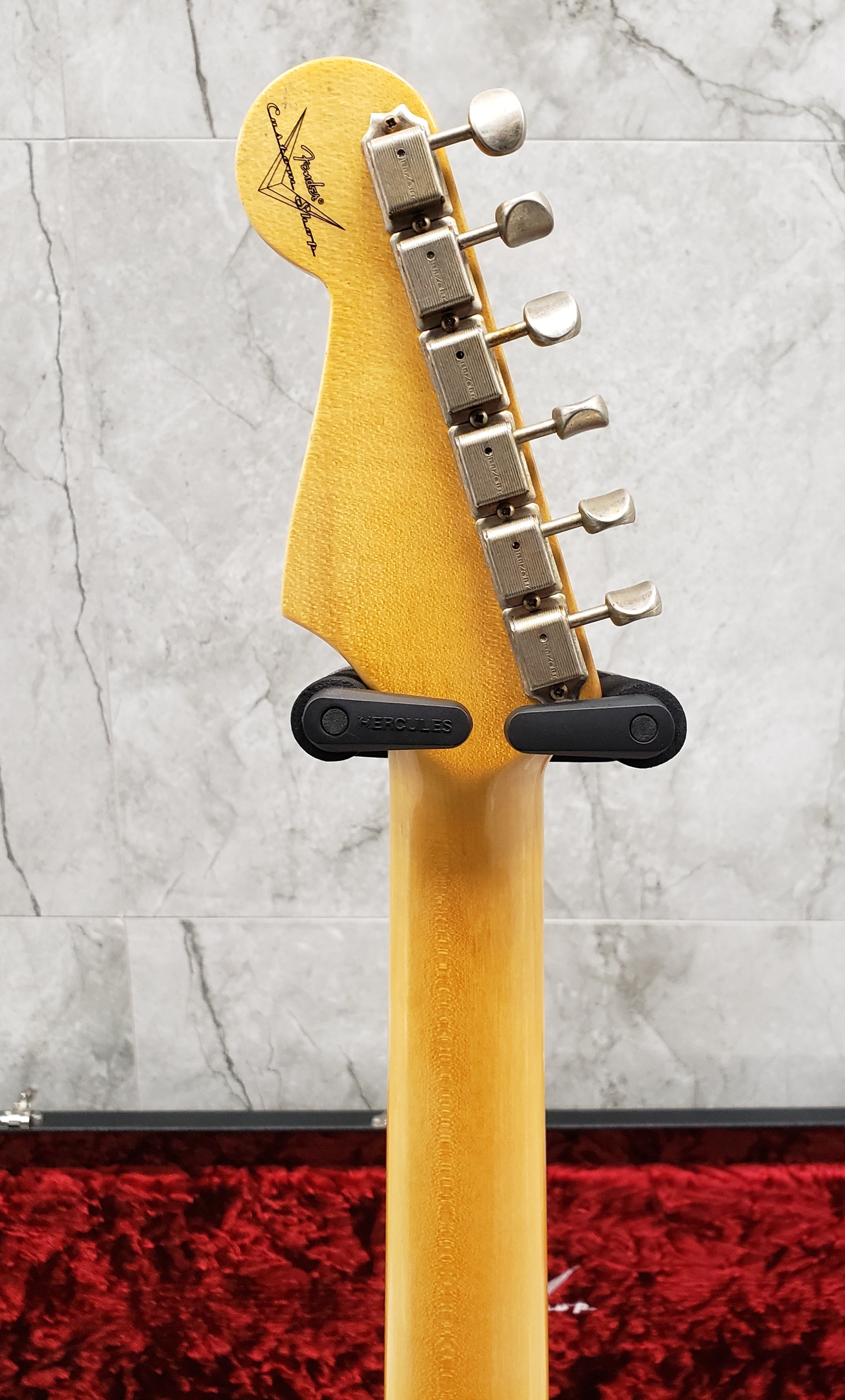 Fender Custom Shop 64 Stratocaster Journeyman Relic, Rosewood Fingerboard - Faded Aged Daphne Blue 9235001579