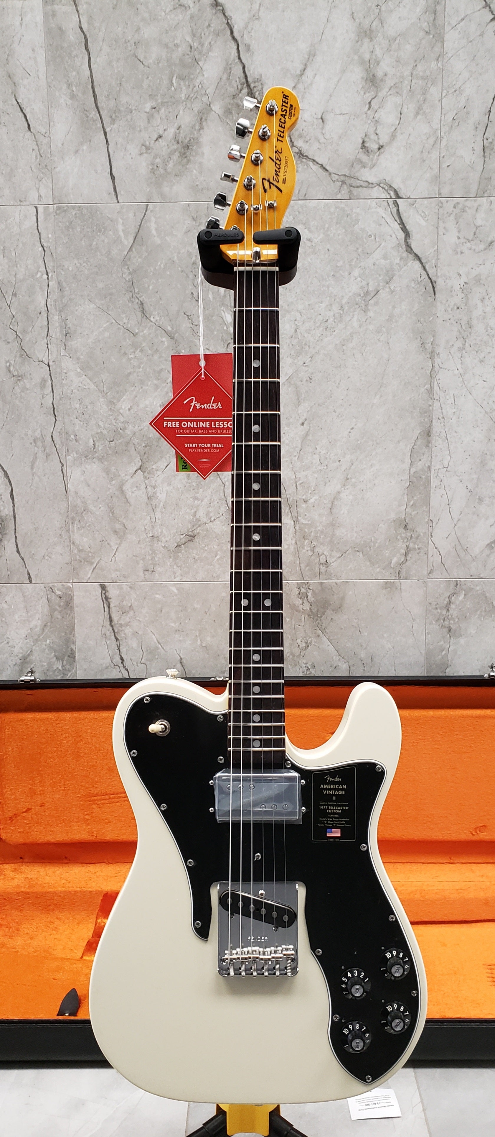 Fender American Vintage II 1977 Telecaster Custom Rosewood Fingerboard, Olympic White 0110440805