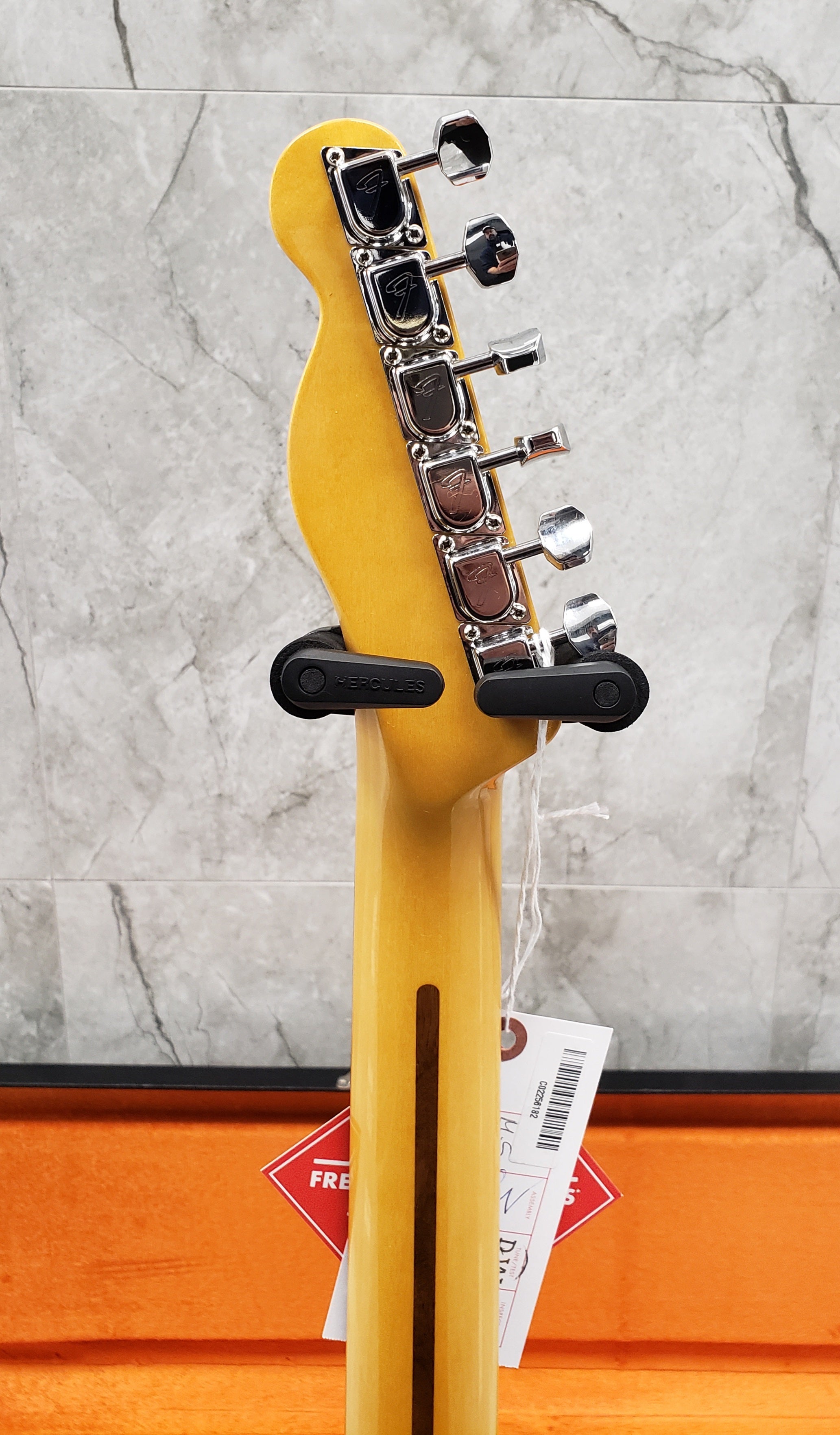 Fender American Vintage II 1977 Telecaster Custom Rosewood Fingerboard, Olympic White 0110440805 SERIAL NUMBER VS220057 - 7.8 LBS