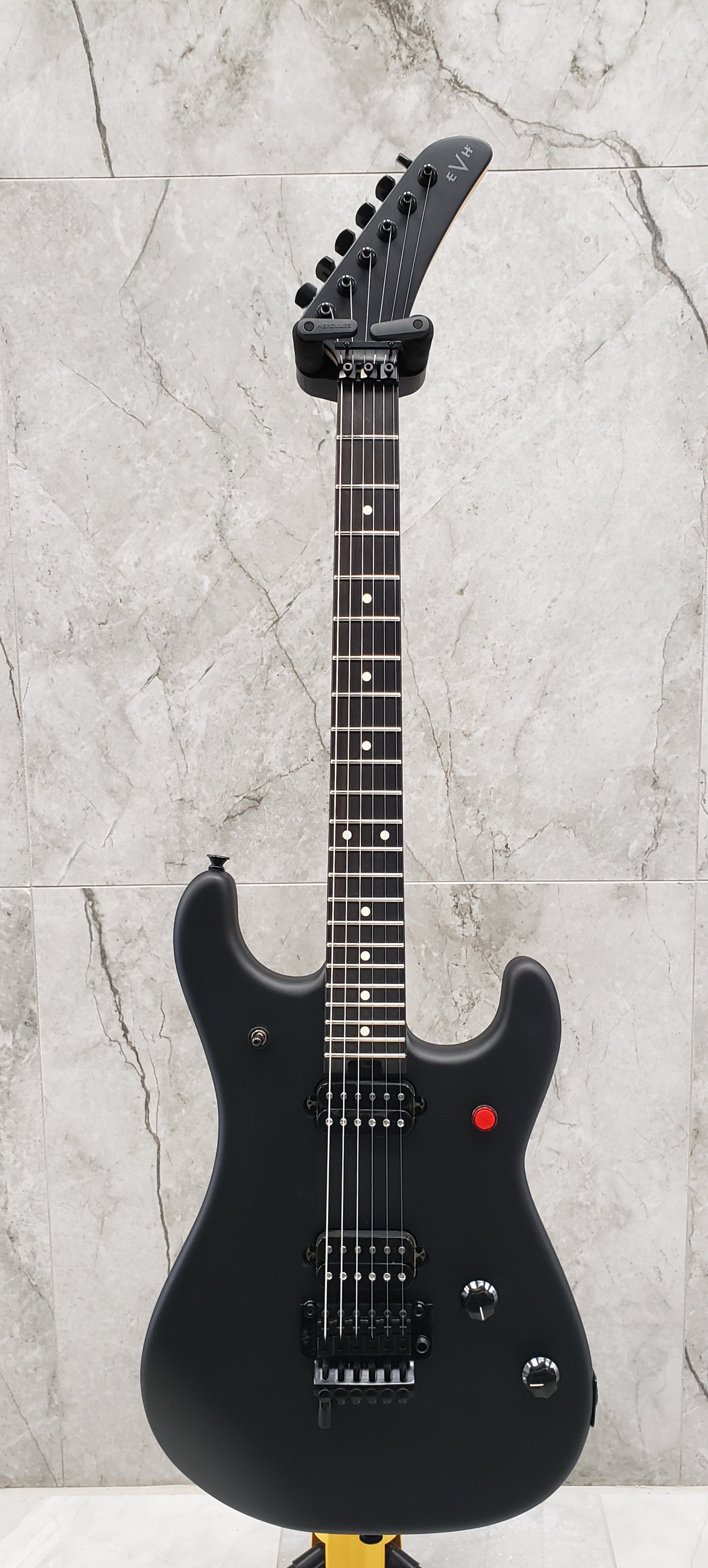 EVH 5150 Series Standard Ebony Fingerboard Stealth Black 5108001568