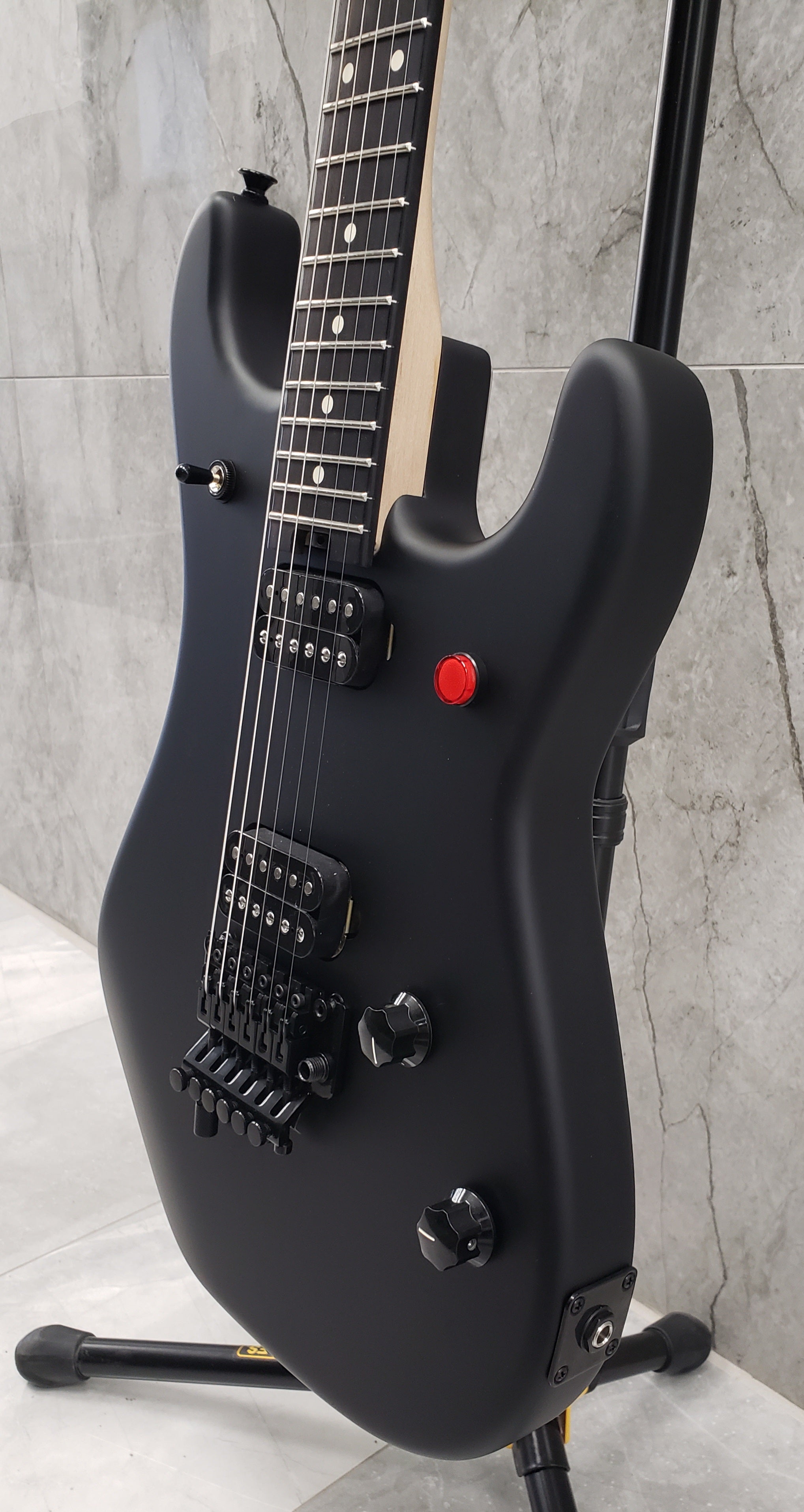 EVH 5150 Series Standard Ebony Fingerboard Stealth Black 5108001568