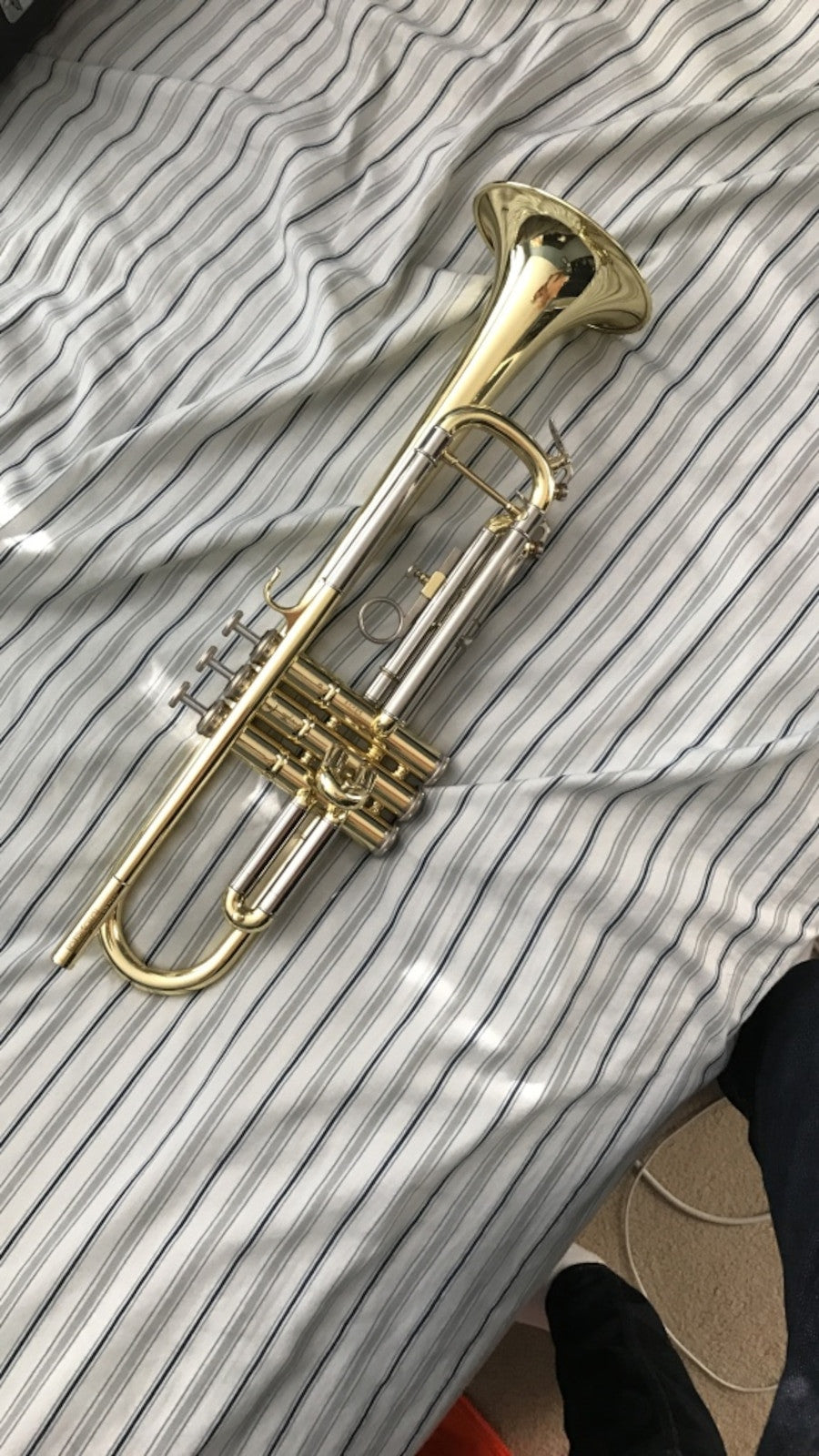 Dixon WBT600 TRUMPET WITH CASE (USED) - L.A. Music - Canada's Favourite Music Store!