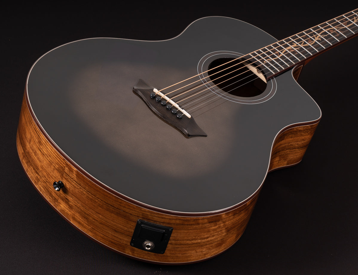 Washburn Bella Tono Studio 9 Vine Acoustic Guitar CE Spruce/Walnut BTS9VCECH-D