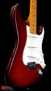 Fender Custom Shop Deluxe Stratocaster AAA Flame Top NK Serial
