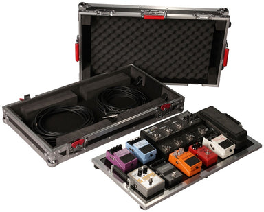 Gator G-TOUR-PEDALBOARDLGW Large GTOUR pedal board 10-14 with 3M ""Dual Lock"" fastener - L.A. Music - Canada's Favourite Music Store!