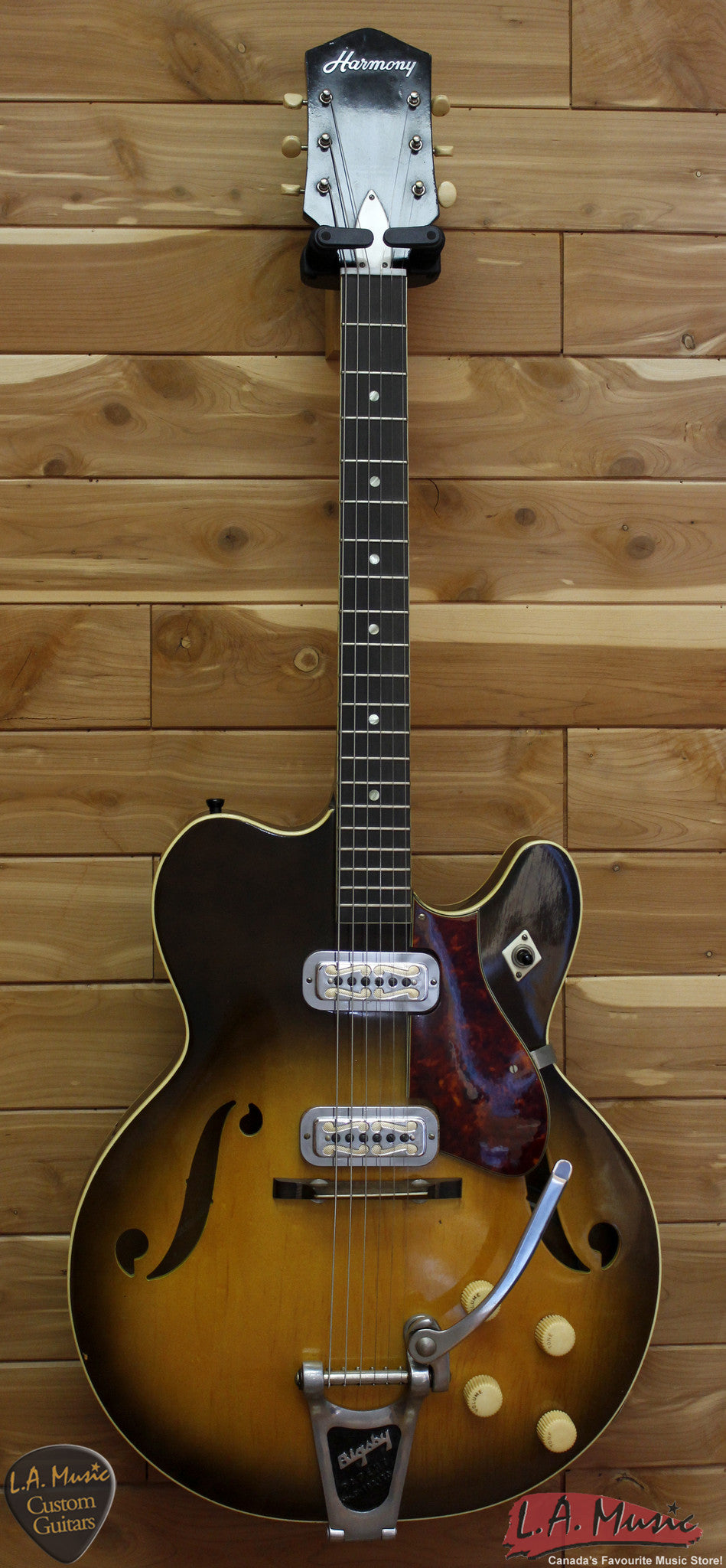 Harmony Hollow Body Electric Guitar with Case - Used - L.A. Music - Canada's Favourite Music Store!