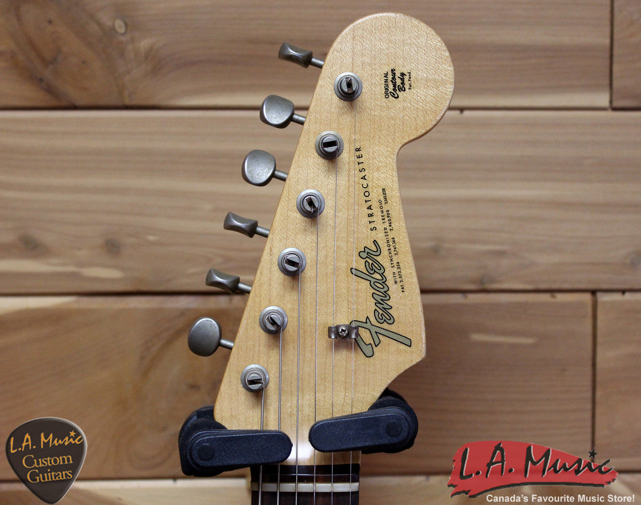 Fender Custom Shop 1965 Stratocaster Relic Rosewood Lake Placid Blue 9231004608 - L.A. Music - Canada's Favourite Music Store!