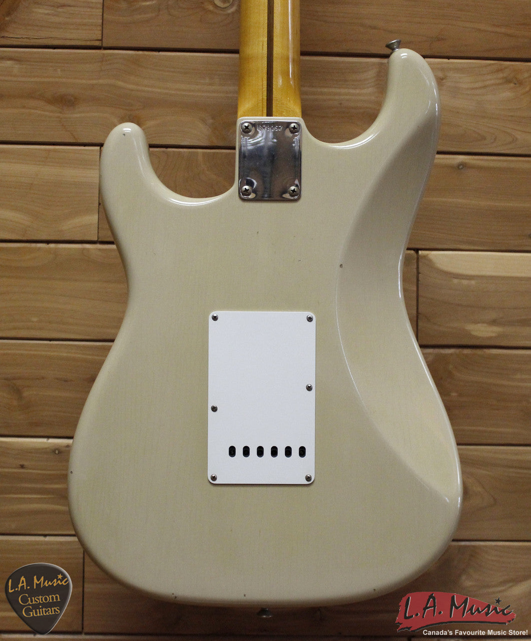 Fender Custom Shop '57 Stratocaster Relic Journeyman Desert Tan 9231006149 - L.A. Music - Canada's Favourite Music Store!