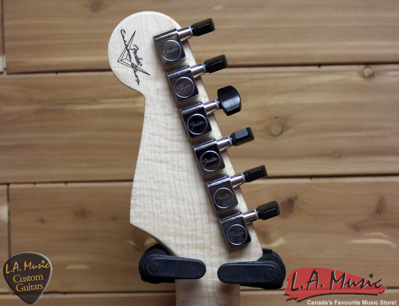 Fender Custom Shop Spalted Maple Top Artisan Stratocaster'', Rosewood Fingerboard, Buckeye Finish 1510110151 - L.A. Music - Canada's Favourite Music Store!