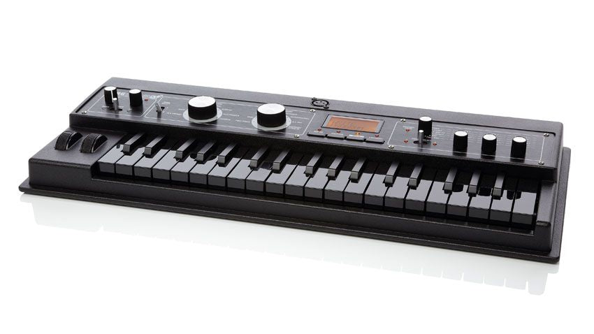 Korg MICROKORG-XL+ 37 high quality mini key Analog synthesizer w vocoder and KP3 FX
