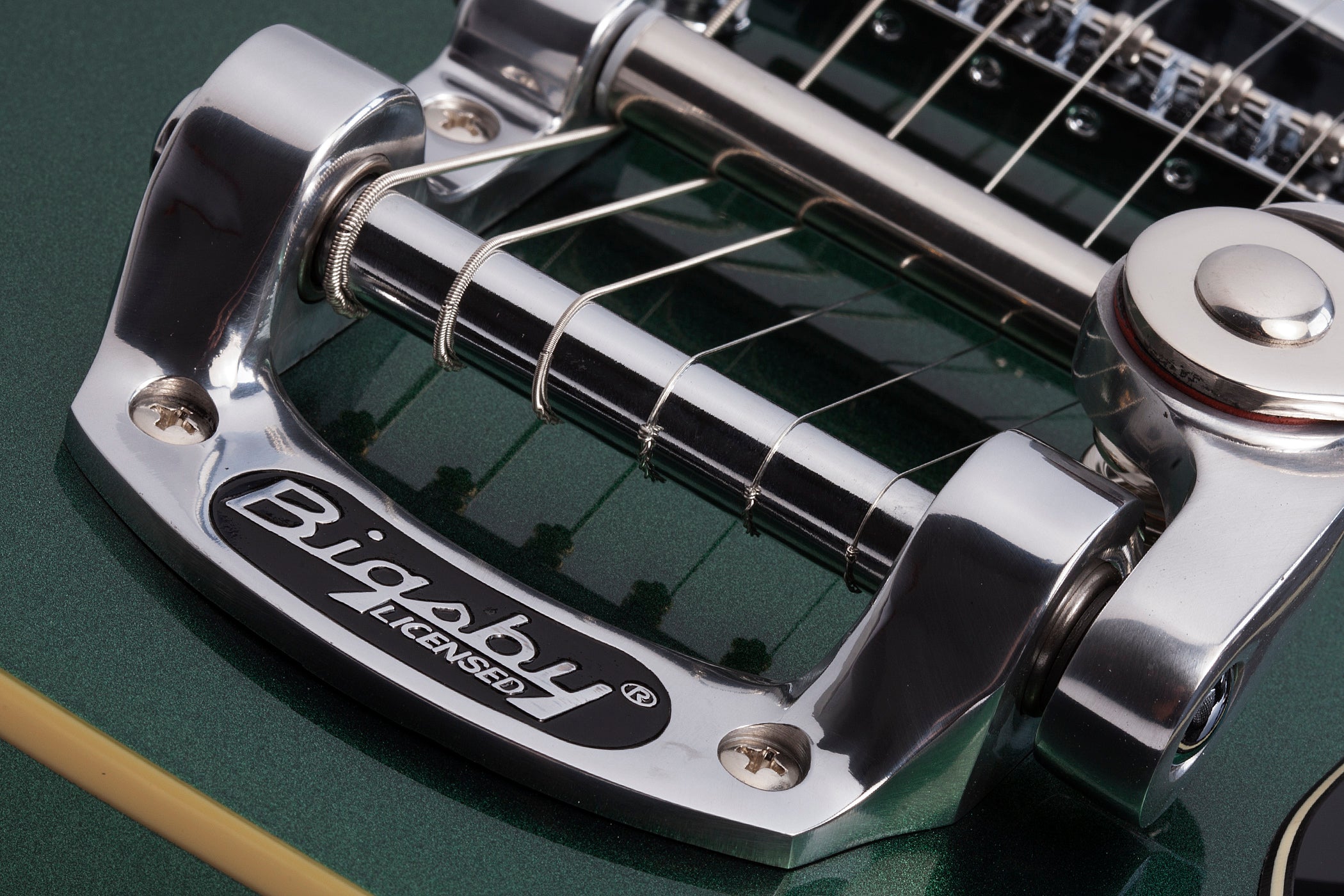 Schecter PT-FASTBACK-II-B-DEG Dark Emerald Green Guitar w Bigsby and Schecter SuperRock 2210-SHC