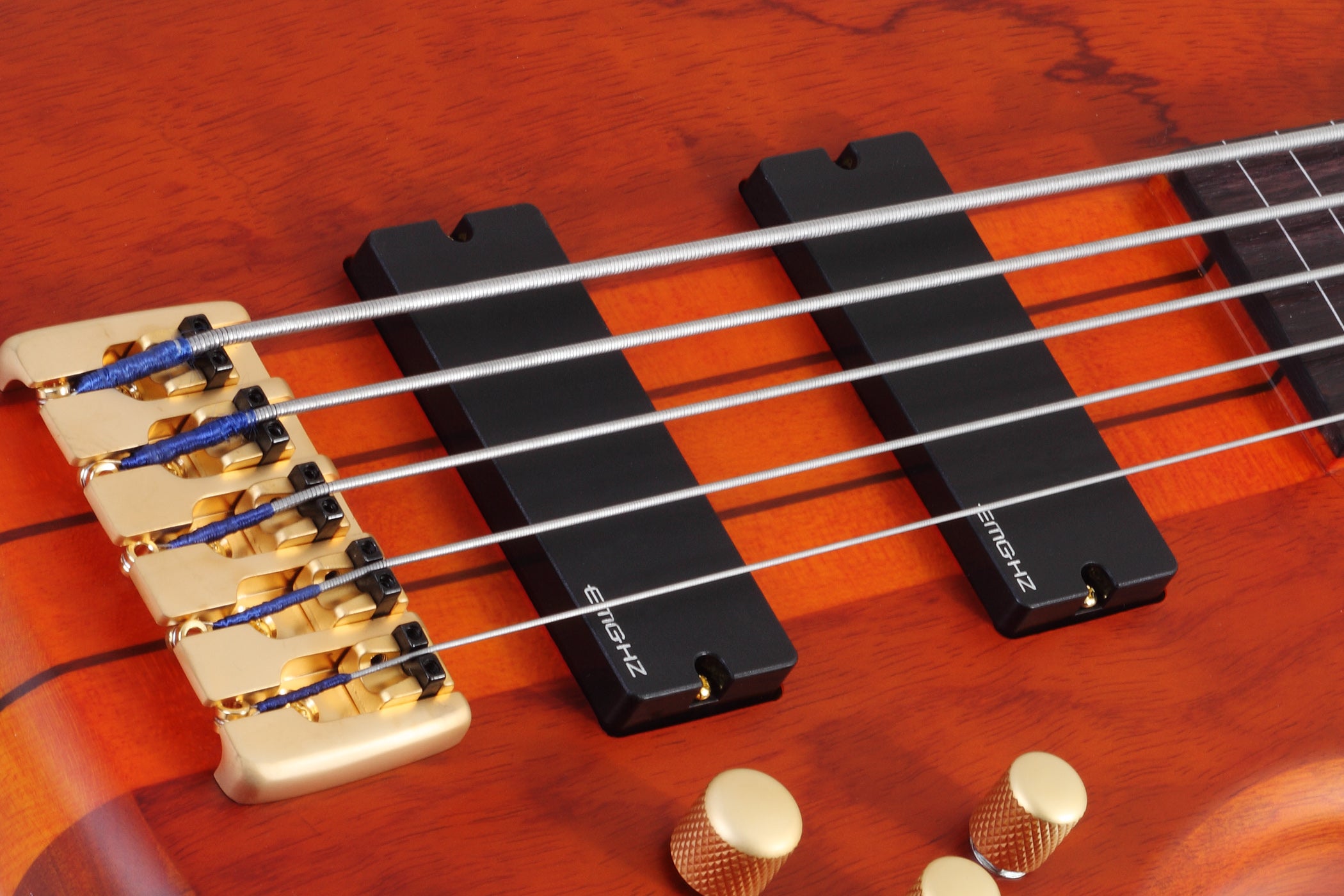 Schecter STILETTO-STU-5-FL-HSN Fretless Honey Satin 5 String Bass 2770-SHC