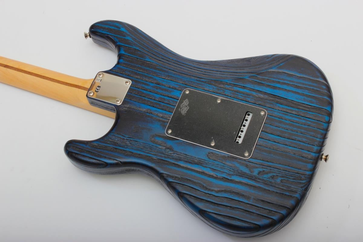 Fender Limited Edition Sandblasted Stratocaster with Ash Body, Maple Fingerboard, Sapphire Blue Transparent 170173327 - L.A. Music - Canada's Favourite Music Store!