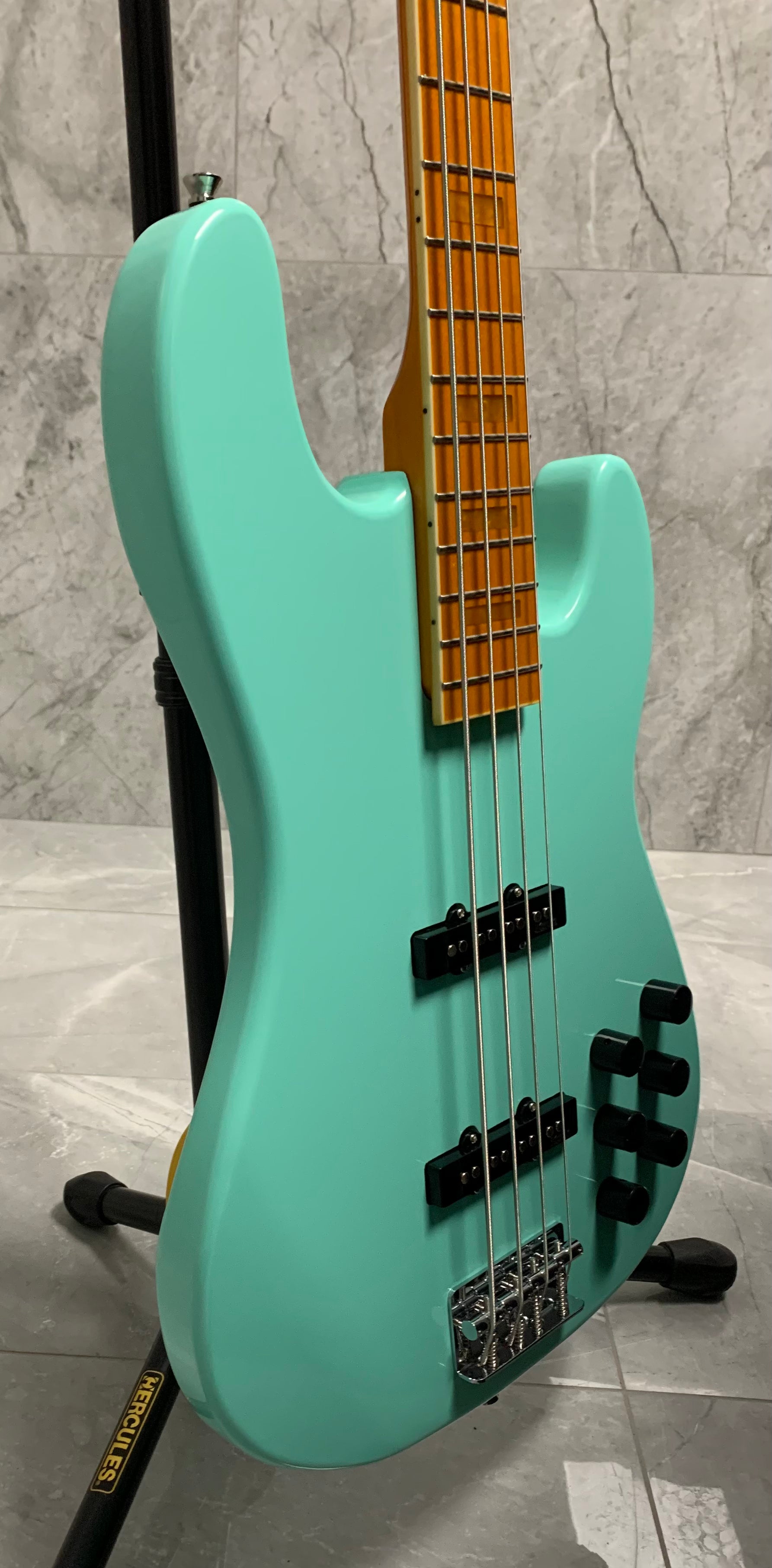 Markbass GV 4 Gloxy 4 String Electric Bass, Surf Green MB-GV-4-GLOXY-GR-CR-MP