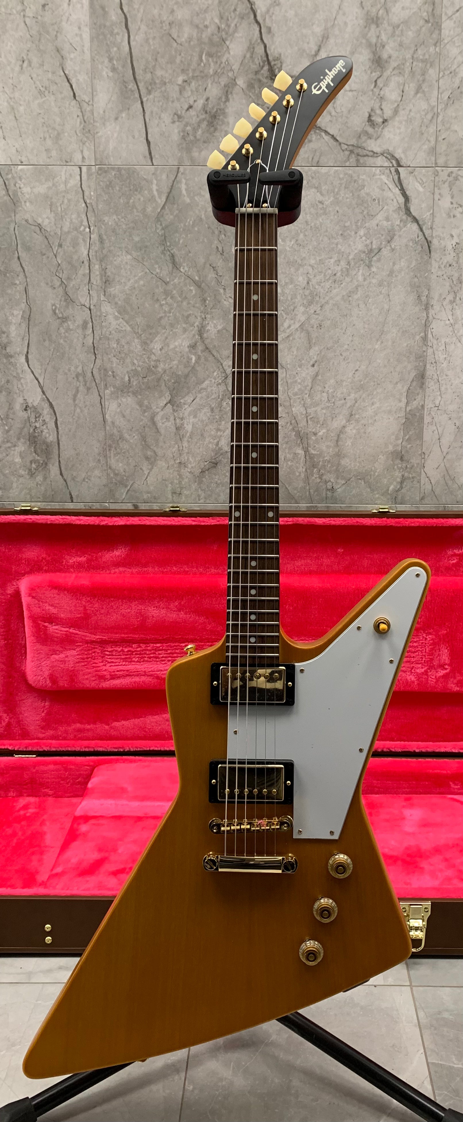 Epiphone Inspired by Gibson Custom Shop 1958 Korina Explorer IGCKEXWANAGH AGED SEMI GLOSS FINISH