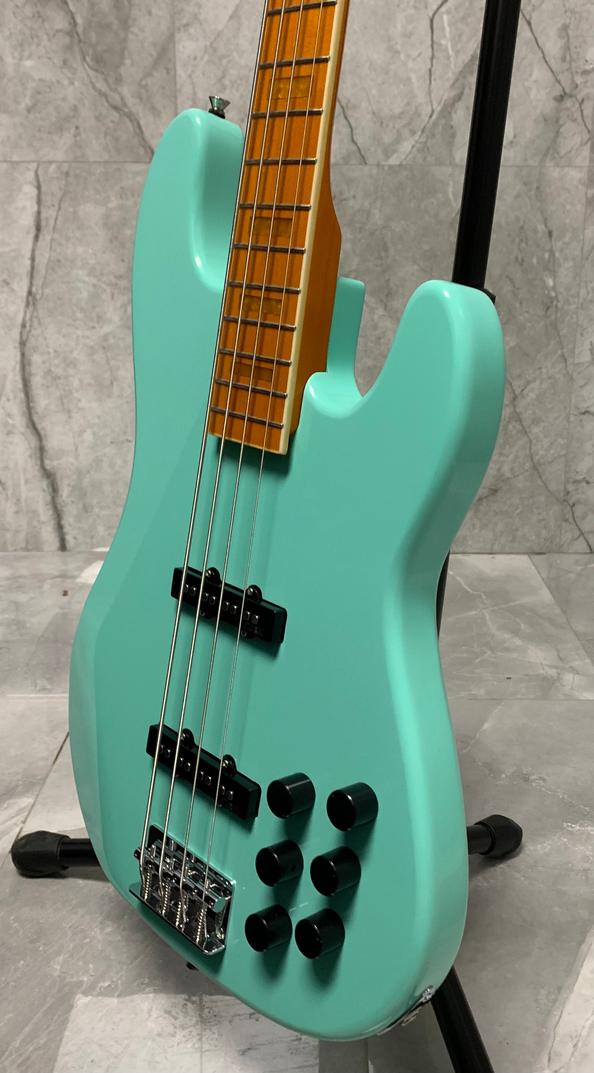 Markbass GV 4 Gloxy 4 String Electric Bass, Surf Green MB-GV-4-GLOXY-GR-CR-MP